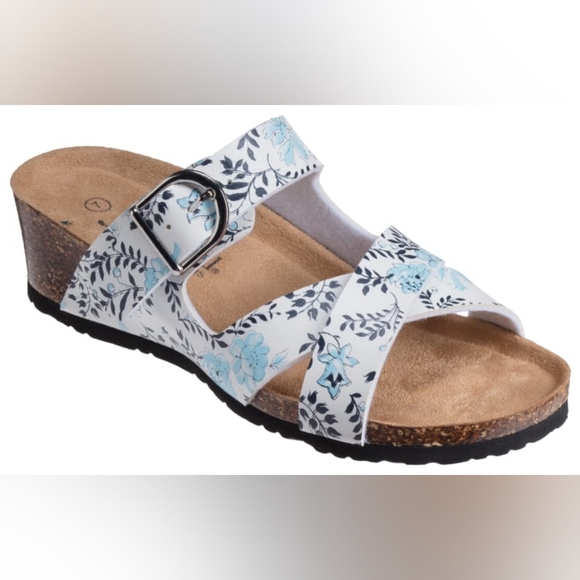 Natural Reflections Shoes - Natural Reflections Whitney Wedge Sandals for Ladies size 8 NWT